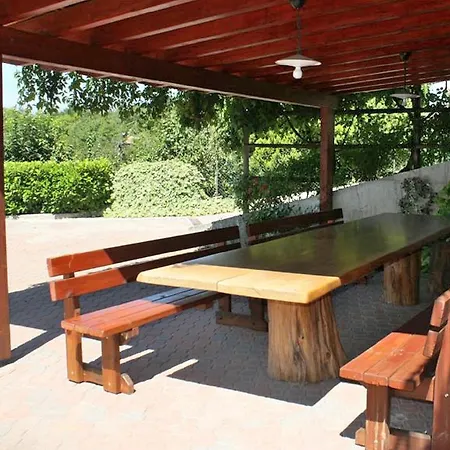Montegolo Four With Pool And View Apartment *