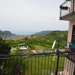 Montegolo Four With Pool And View Διαμέρισμα *