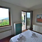 Montegolo Four With Pool And View