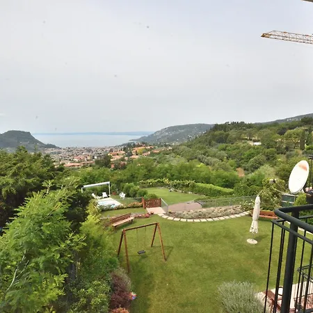 Montegolo Four With Pool And View Apartamento Costermano