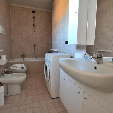 Montegolo Four With Pool And View Apartamento Costermano