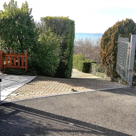 Montegolo Four With Pool And View Costermano